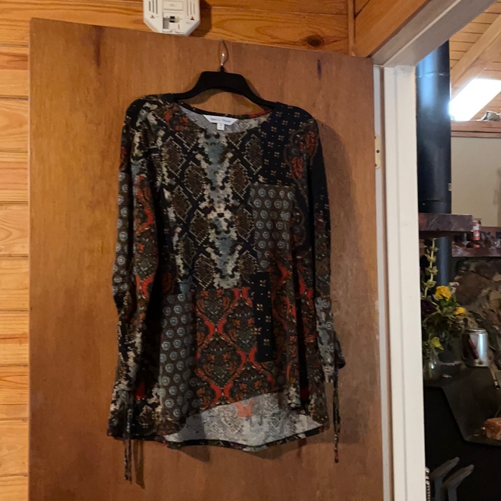 Rebecca Malone long top